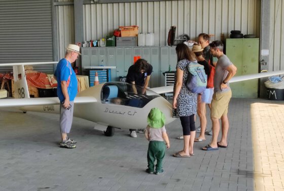 Nachbarschaftsfest 2023 auf unserem Flugplatz