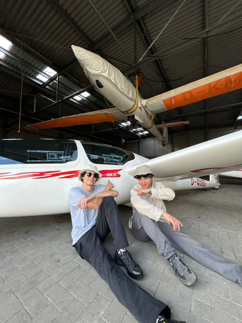 Über den Wolken – Zwei neue Piloten im Fliegerklub Brandenburg e.V.